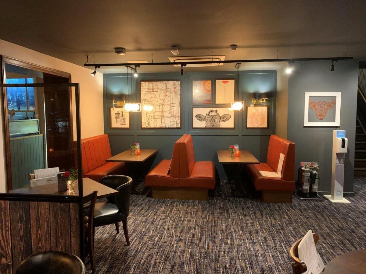 Harper'S Steakhouse With Rooms, 黑斯尔米尔 外观 照片